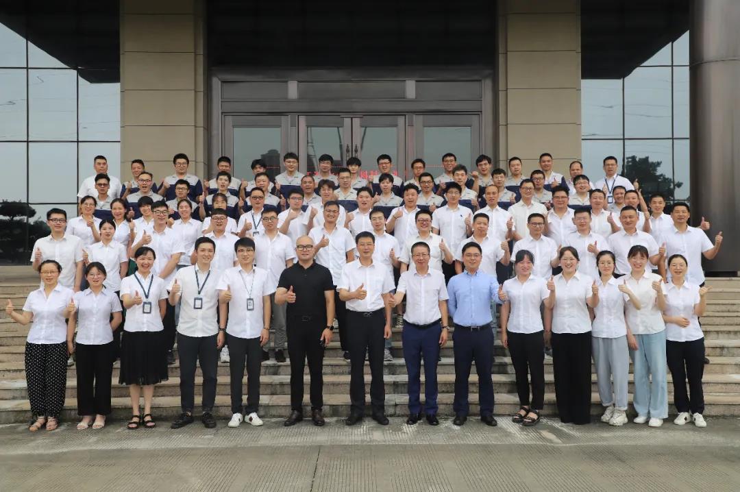 8868体育官网首页入口科技管理干部研修班正式开班！