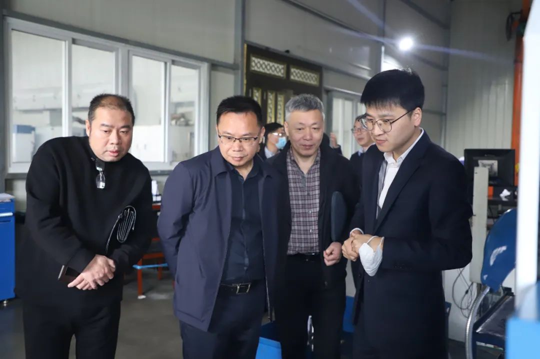 市人大常委会副主任吴功宜莅临8868体育官网首页入口科技开展企业“专精特新”调研